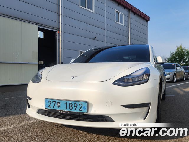 Tesla | Tesla Model 3 | Model 3