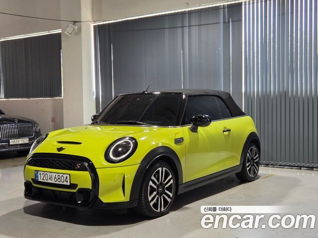 MINI | MINI Cooper S Convertible | Cooper S Convertible