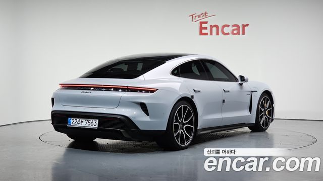 Porsche | Porsche Taycan | Taycan