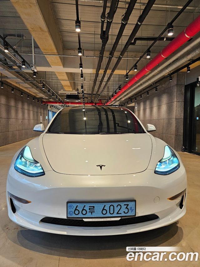 Tesla | Tesla Model 3 | Model 3