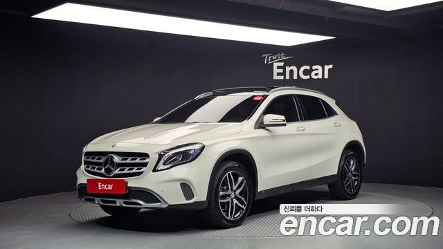 Mercedes BENZ | Mercedes BENZ GLA-Class X156 | GLA-Class X156