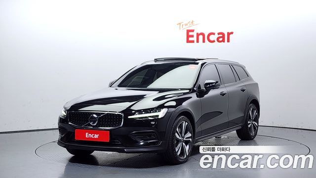 Volvo | Volvo V60 Cross Country 2Nd Generation | V60 Cross Country 2Nd Generation