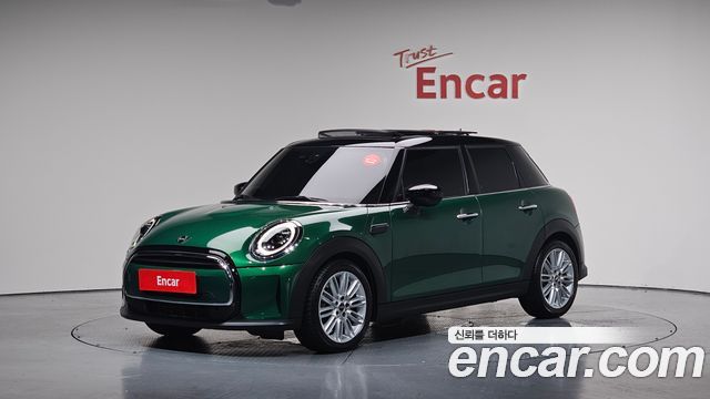 MINI | MINI Cooper | Cooper