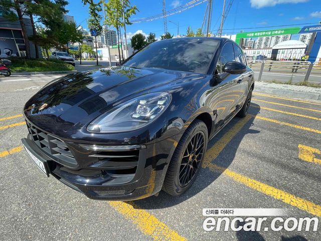Porsche | Porsche Macan | Macan