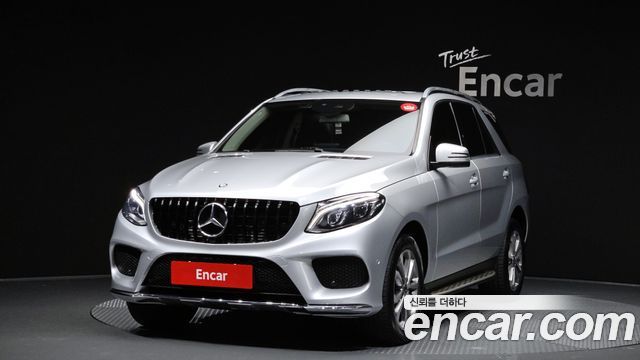 Mercedes BENZ | Mercedes BENZ GLE-Class W166 | GLE-Class W166
