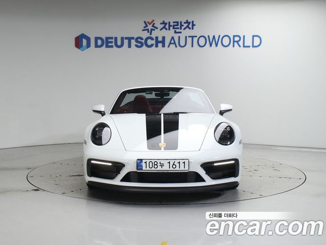 Porsche | Porsche 911 (992)