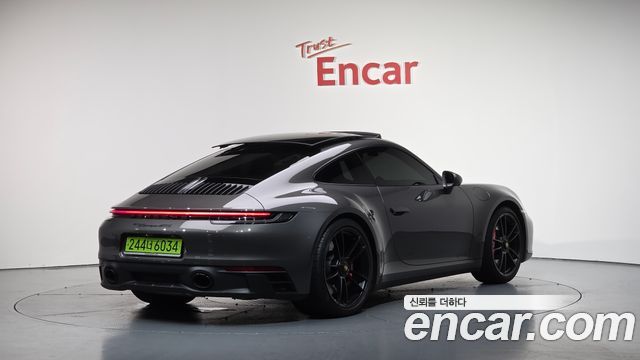 Porsche | Porsche 911 (992)