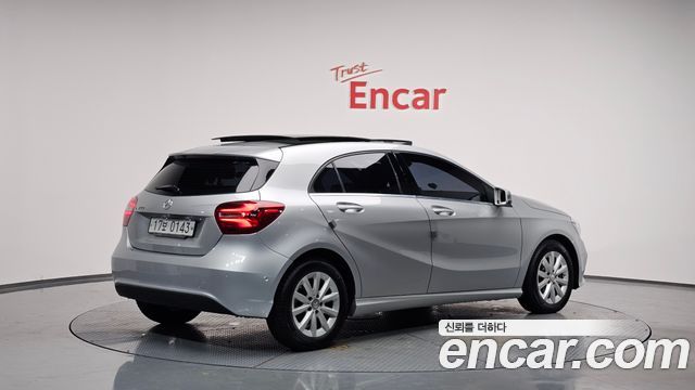 Mercedes BENZ | Mercedes BENZ A-Class W176 | A-Class W176