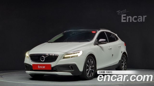 Volvo | Volvo V40 Cross Country | V40 Cross Country