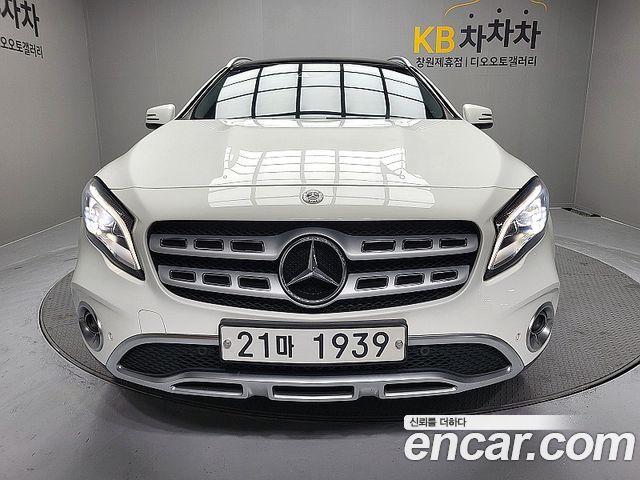 Mercedes BENZ | Mercedes BENZ GLA-Class X156 | GLA-Class X156