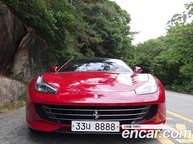 Ferrari | Ferrari GTC4 Lusso | GTC4 Lusso