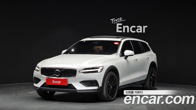 Volvo | Volvo V60 Cross Country 2Nd Generation | V60 Cross Country 2Nd Generation