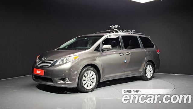 Toyota | Toyota Sienna | Sienna