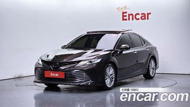 Toyota | Toyota Camry (XV70) | Camry (XV70)