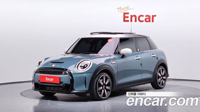 MINI | MINI Cooper S | Cooper S