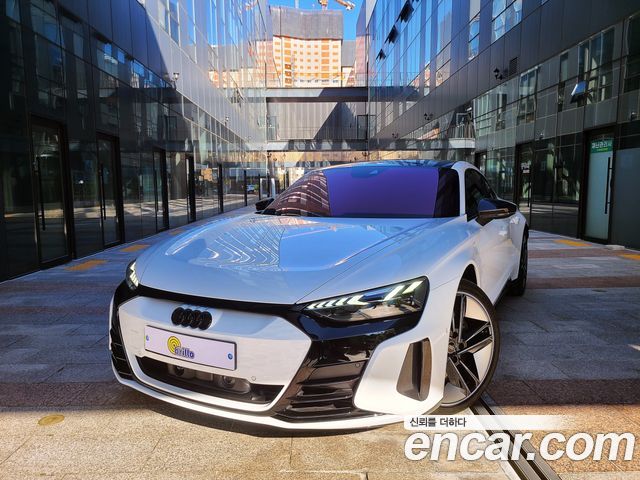 AUDI | AUDI RS E-TRON GT | RS E-TRON GT