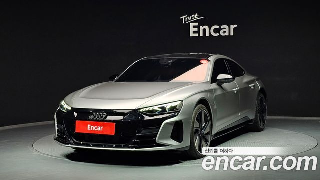 AUDI | AUDI E-TRON GT | E-TRON GT
