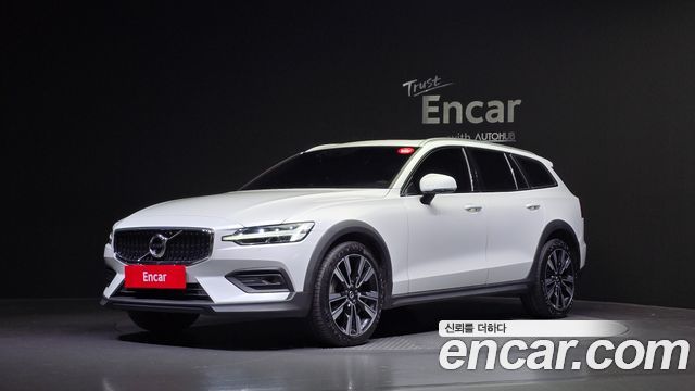 Volvo | Volvo V60 Cross Country 2Nd Generation | V60 Cross Country 2Nd Generation