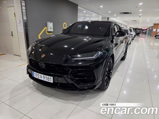 Lamborghini | Lamborghini URUS | URUS