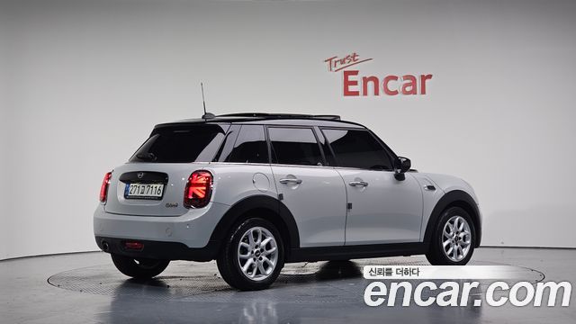 MINI | MINI Cooper | Cooper