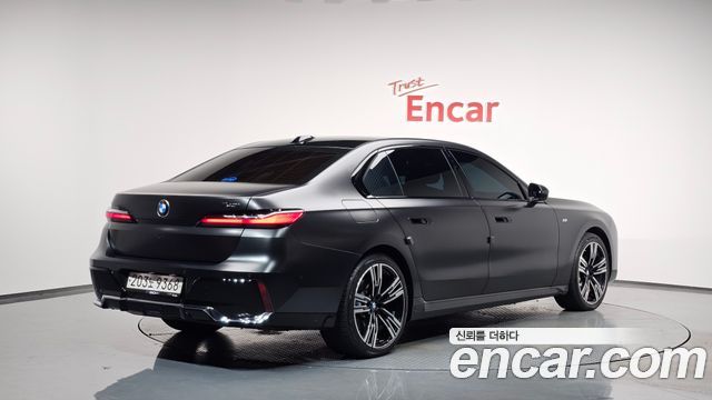 BMW | BMW 7 Series (G70) | 7 Series (G70)