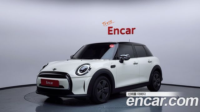 MINI | MINI Cooper | Cooper