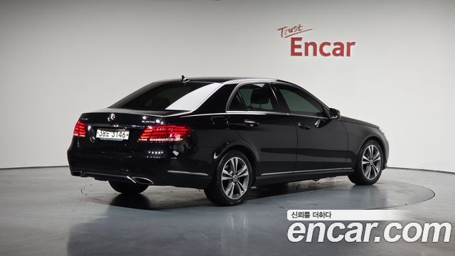 Mercedes BENZ | Mercedes BENZ E-Class W212 | E-Class W212