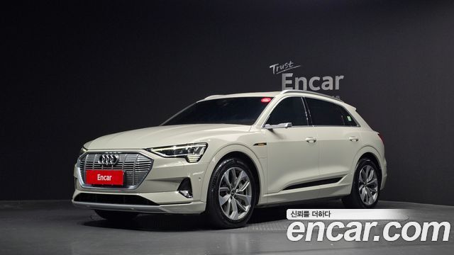AUDI | AUDI E-TRON | E-TRON