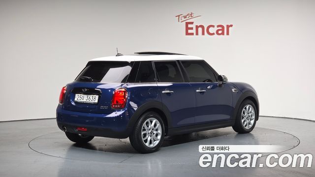 MINI | MINI Cooper | Cooper