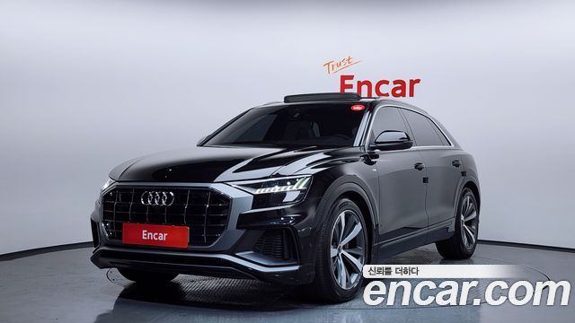 AUDI | AUDI Q8 (4M)