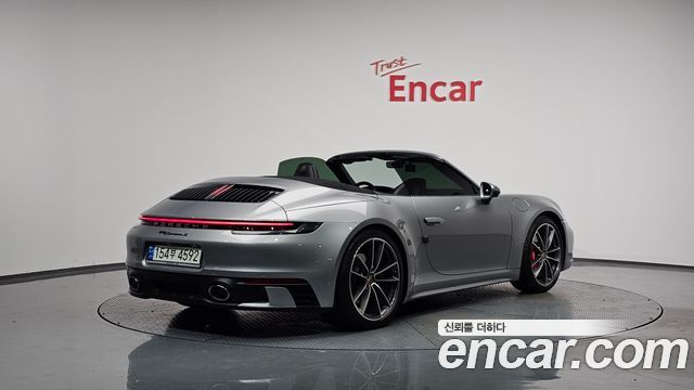 Porsche | Porsche 911 (992)