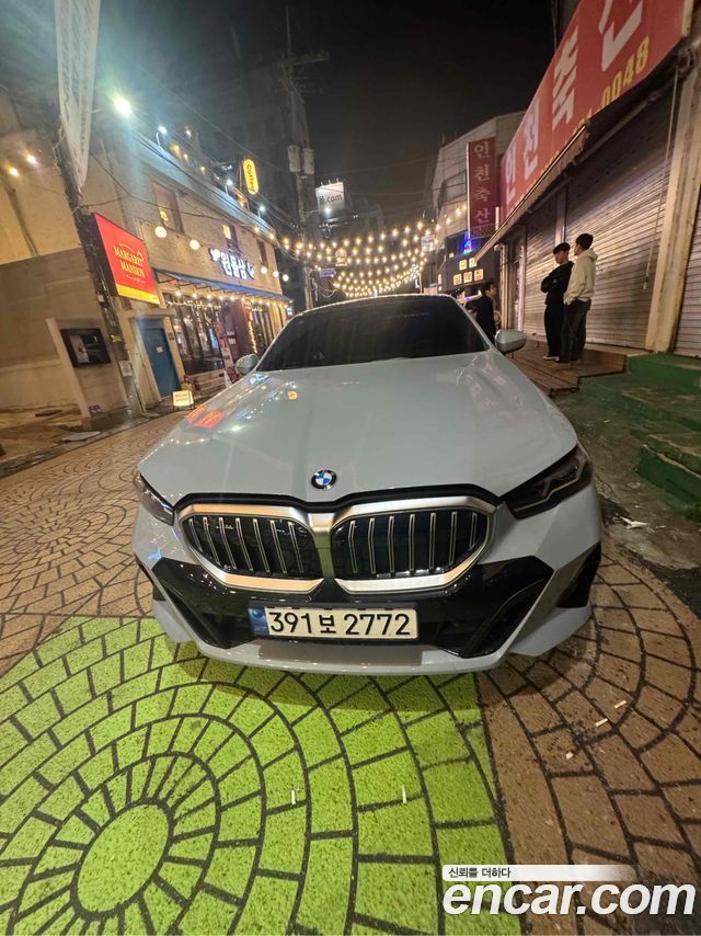 BMW | BMW 5 Series (G60) | 5 Series (G60)